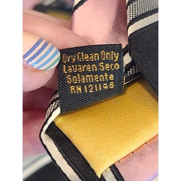 Donald J Trump Signature Neck Tie 100% Silk Pink Black Gray Stripes 59” EUC - Picture 7 of 7